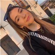 Estudiante de la UGR que imparte clases de matemáticas a niños de todas las edades (hasta 2 de bachillerato)